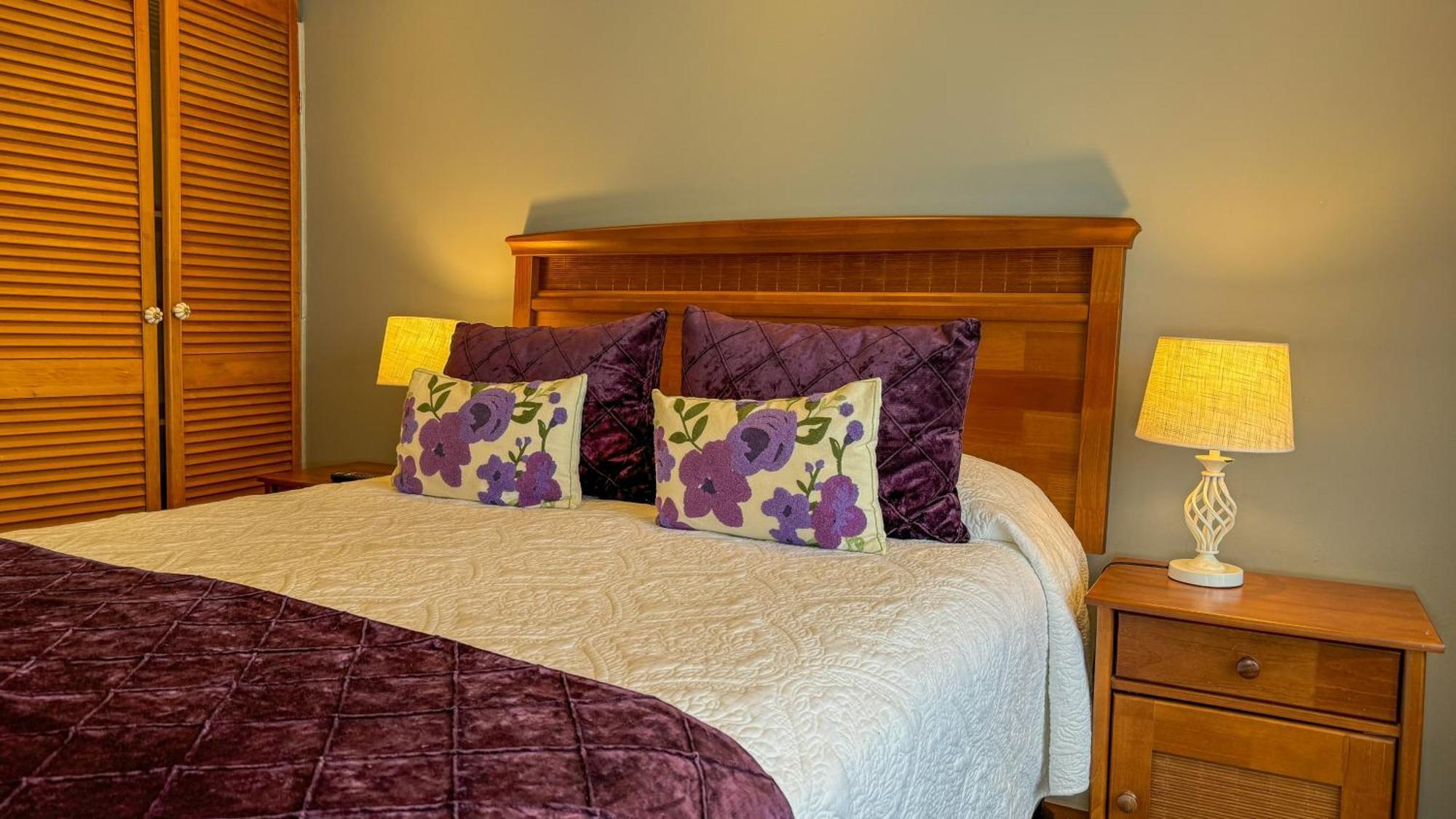 Hotel Puerta Del Lago Пуерто Варас Екстериор снимка