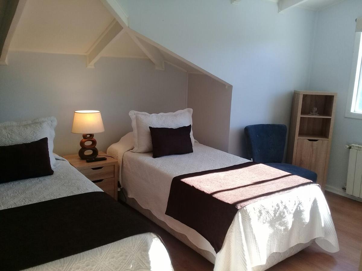 Hotel Puerta Del Lago Пуерто Варас Екстериор снимка